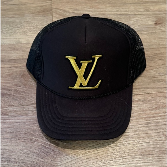 Accessories - Black Trucker Hats